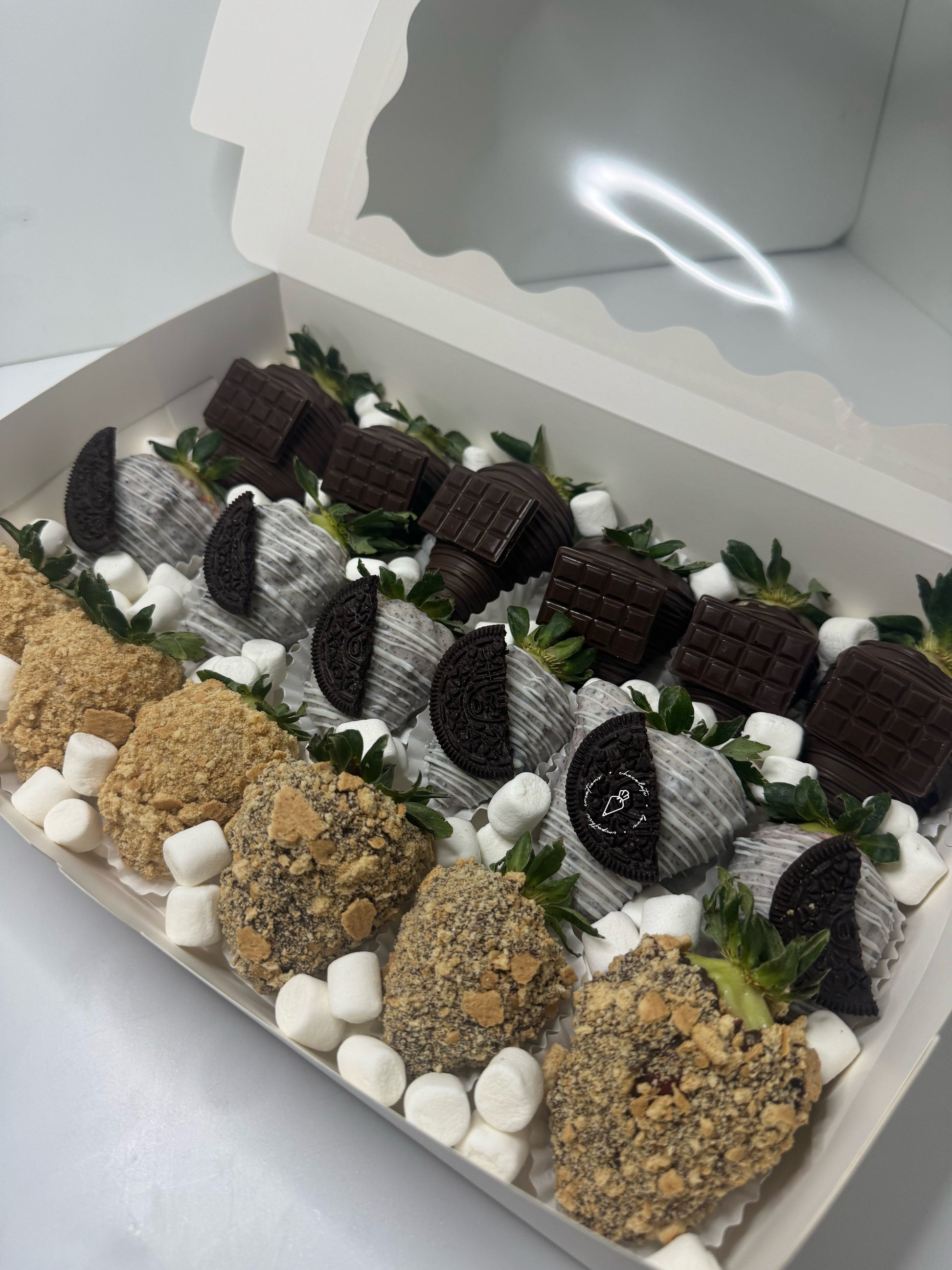 Strawberry Topping Box