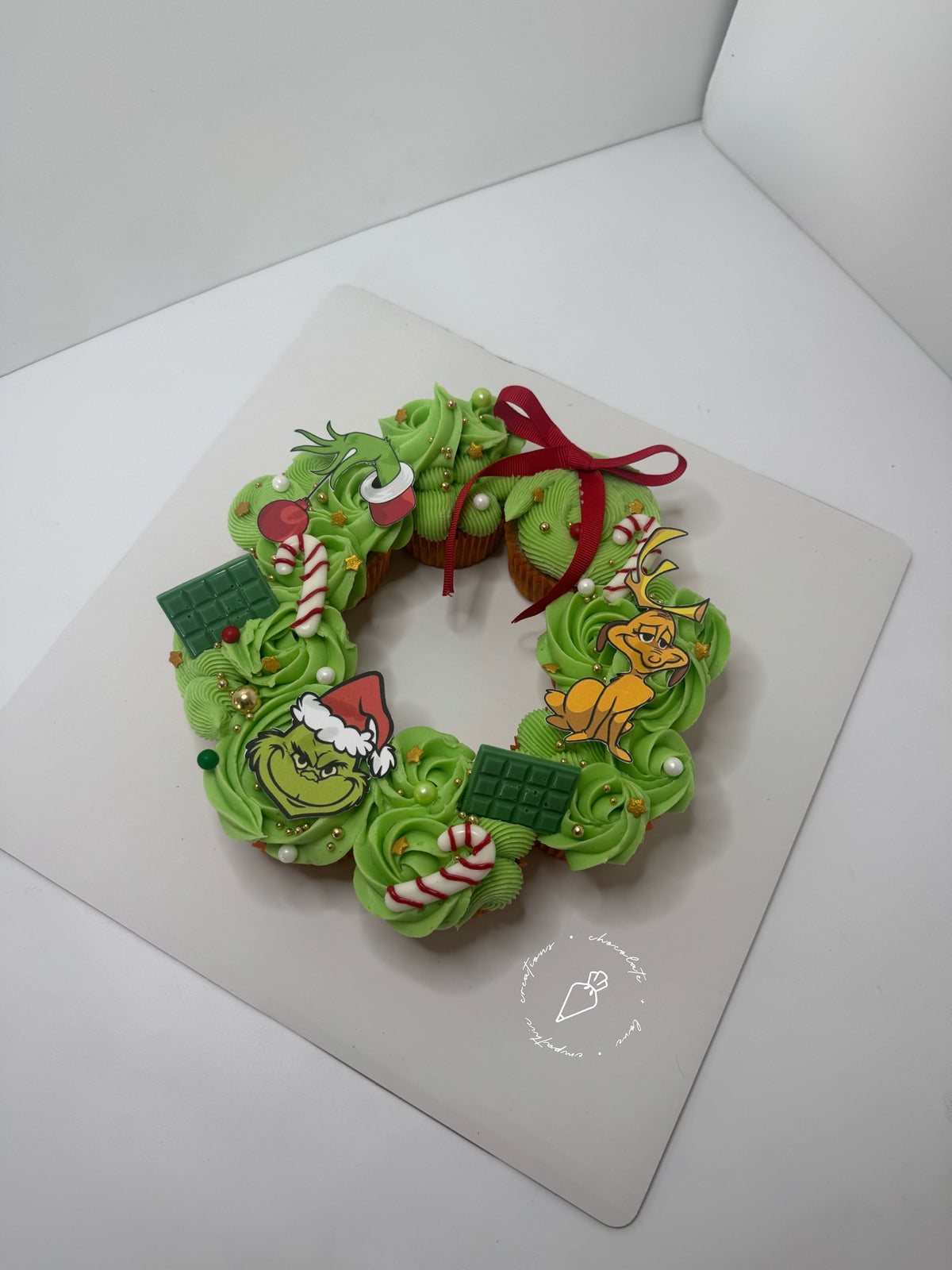 Cupcake Wreath